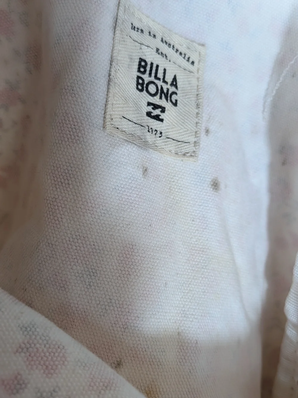 Billabong authentic charming